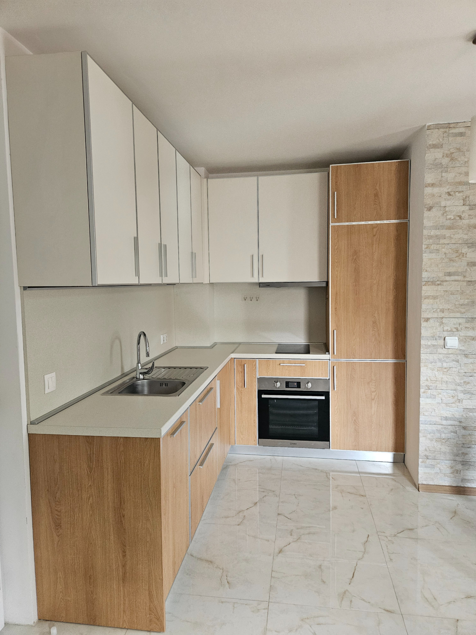 Продава 2-СТАЕН, гр. София, Лозенец, снимка 2 - Апартаменти - 54780963