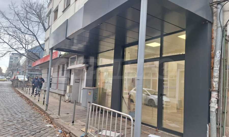 Продава МАГАЗИН, гр. София, Център, снимка 2 - Магазини - 55736074