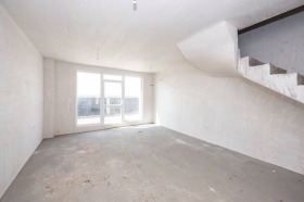 Продава къща област Пловдив с. Скутаре - [1] 