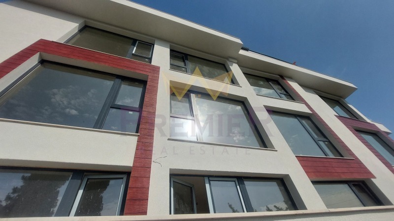 Продава 3-СТАЕН, гр. Варна, Бриз