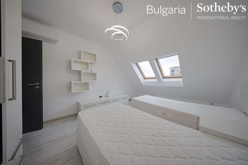 Продава 4-СТАЕН, гр. София, Център, снимка 11 - Апартаменти - 48874145