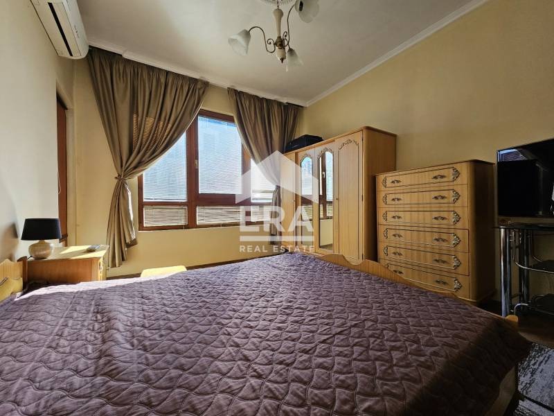 Продава  3-стаен град Русе , Център , 71 кв.м | 15212954