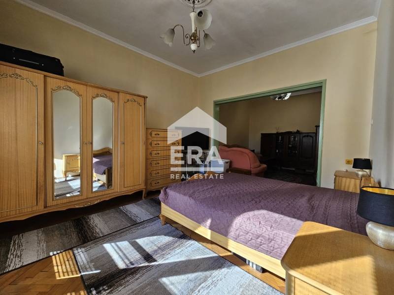 Продава  3-стаен град Русе , Център , 71 кв.м | 15212954 - изображение [4]