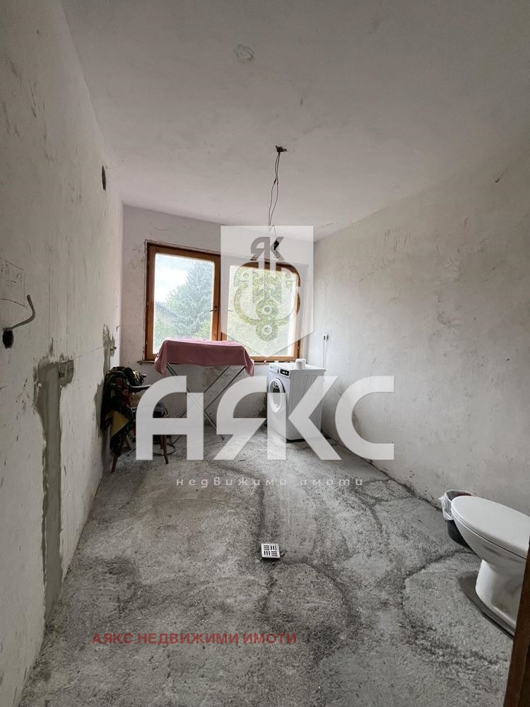 Продава  Къща град Перник , Байкушева махала , 281 кв.м | 36538216 - изображение [11]