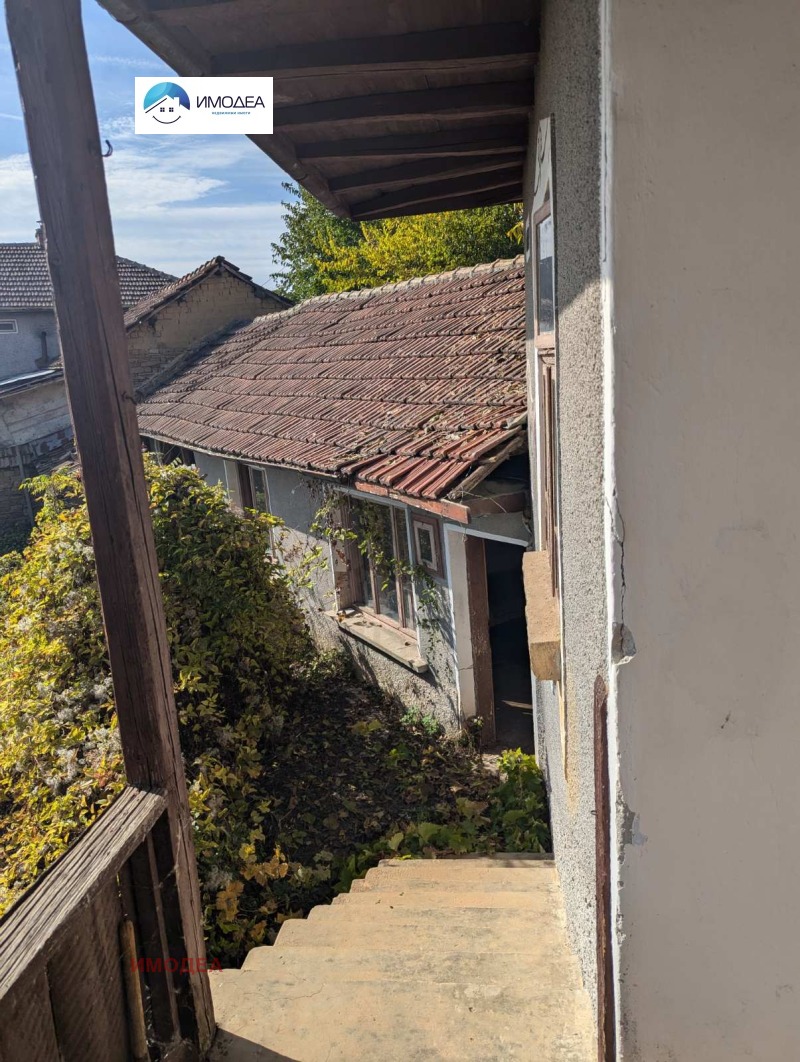 Продава КЪЩА, с. Вишовград, област Велико Търново, снимка 10 - Къщи - 52311229