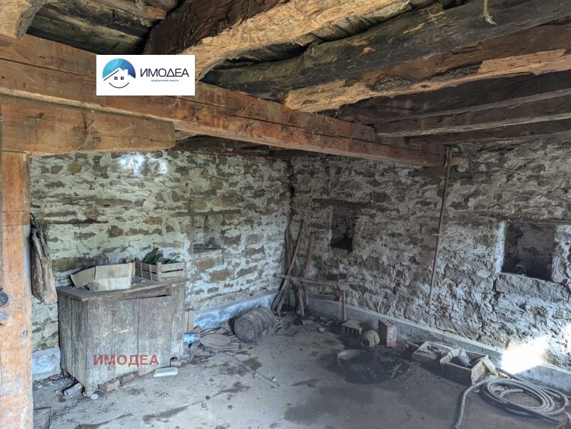 Продава КЪЩА, с. Вишовград, област Велико Търново, снимка 3 - Къщи - 52311229