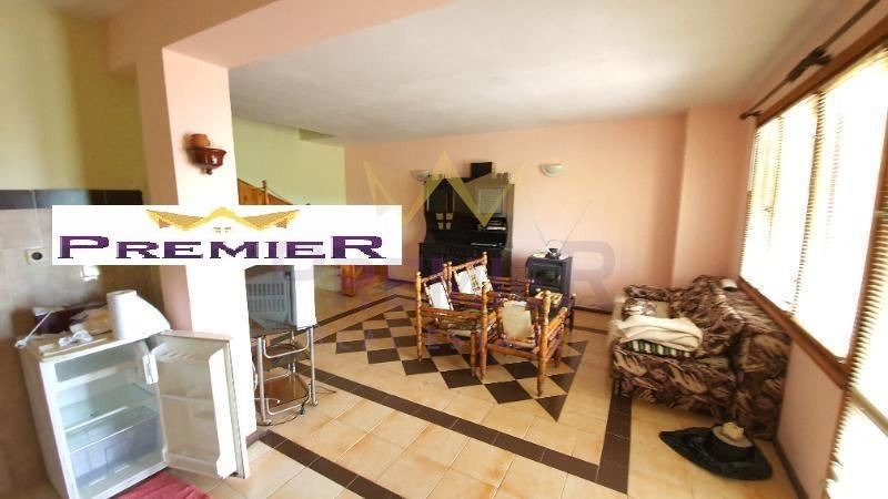 Продава КЪЩА, гр. Балчик, област Добрич, снимка 2 - Къщи - 54224026