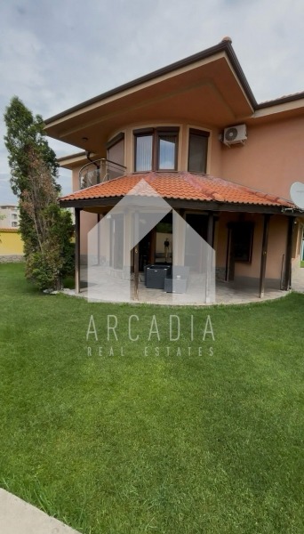 Продава КЪЩА, гр. Пловдив, Остромила, снимка 2 - Къщи - 55346932