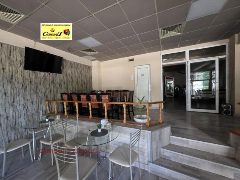 Продава ЗАВЕДЕНИЕ в град Кюстендил, Запад - 180 кв.м / 135 000 € » 264 037.05 лв., СИМЕОН - Д ЕООД