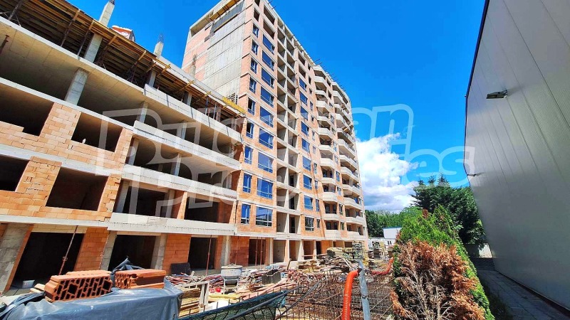 Продаја  1 спаваћа соба Варна , Вазраждане 1 , 67 м2 | 52461237