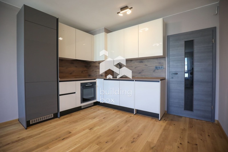 Продава 3-СТАЕН, град София, Витоша • 325000 € • 37352362 — Holmes.bg