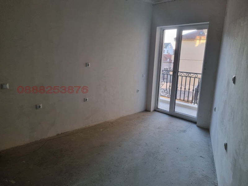 Продава 3-СТАЕН, гр. Русе, Център, снимка 4 - Апартаменти - 52792039