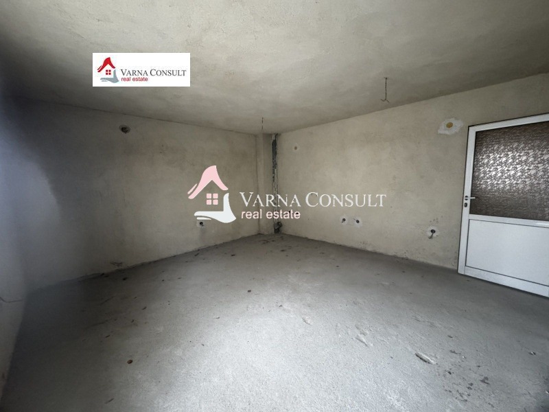 Продава 4-СТАЕН, гр. Варна, Левски 1, снимка 2 - Апартаменти - 53272003