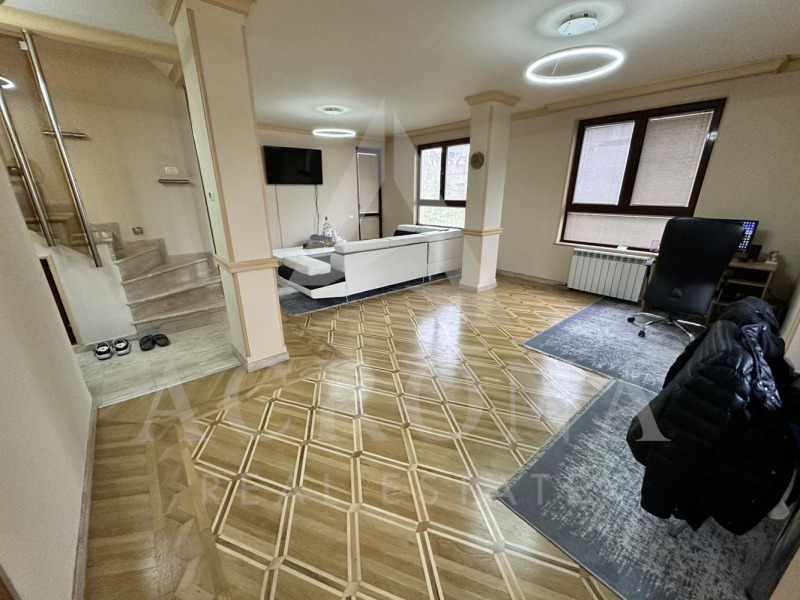 Satılık  İki Katlı Daire Plovdiv , Sadiyski , 198 metrekare | 83705559