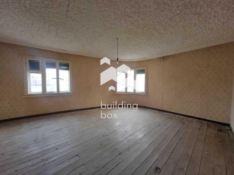 Продава КЪЩА, с. Първенец, област Пловдив, снимка 11 - Къщи - 53423089