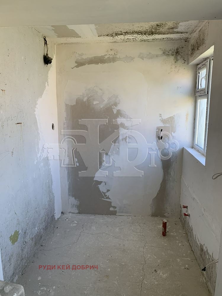 Продава КЪЩА, гр. Генерал Тошево, област Добрич, снимка 6 - Къщи - 54337104