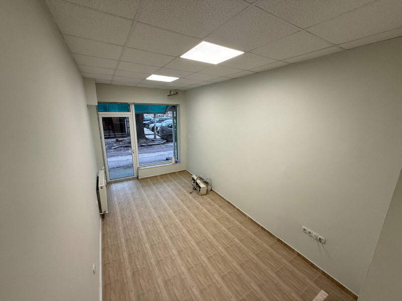 Продава МАГАЗИН, гр. Плевен, Идеален център, снимка 7 - Магазини - 53505972