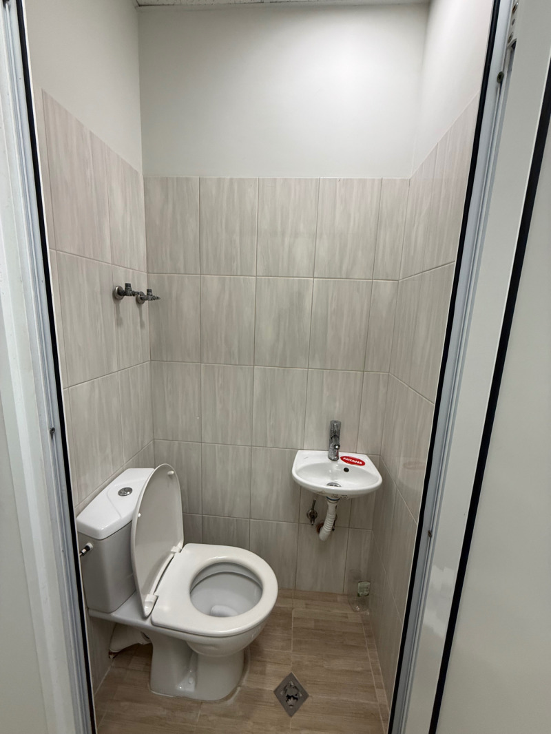 Продава МАГАЗИН, гр. Плевен, Идеален център, снимка 11 - Магазини - 53505972