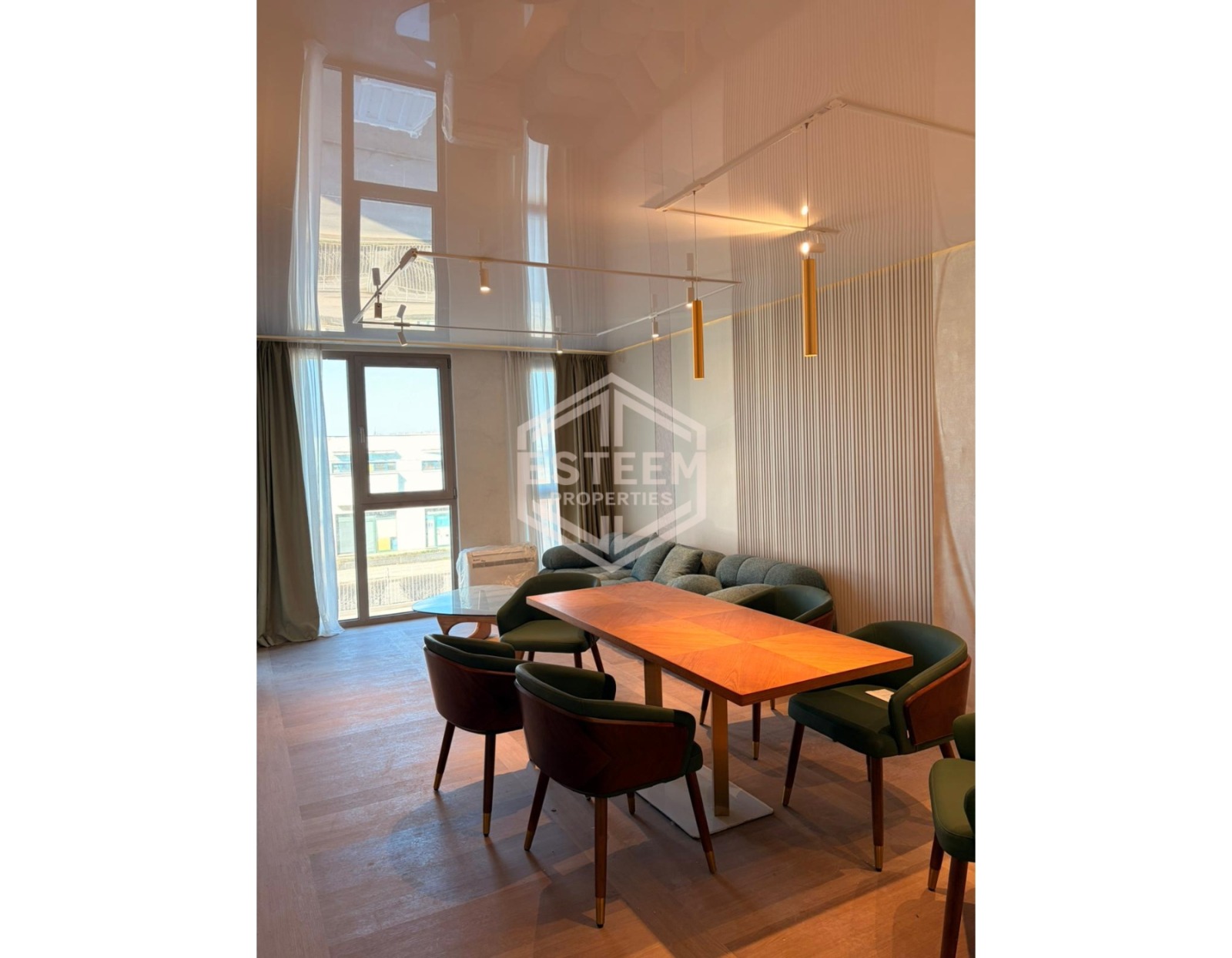 Продава 4-СТАЕН, гр. Русе, Център