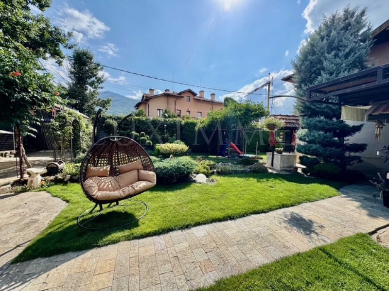 Na prodej  Dům Sofia , Manastirski livadi , 210 m2 | 85413544 - obraz [3]