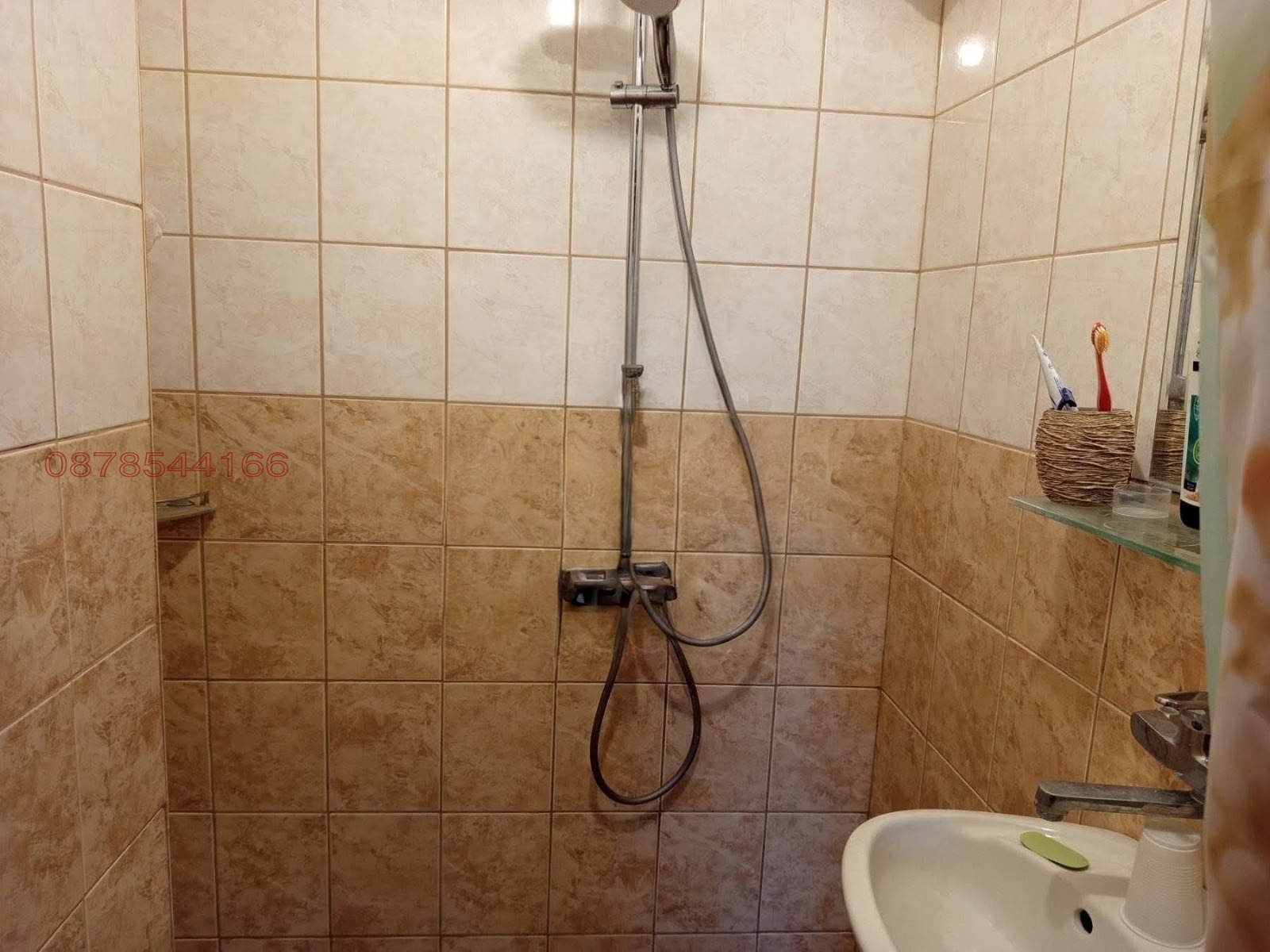 Продава ЕТАЖ ОТ КЪЩА, гр. Русе, Дружба 2, снимка 6 - Етаж от къща - 55737731