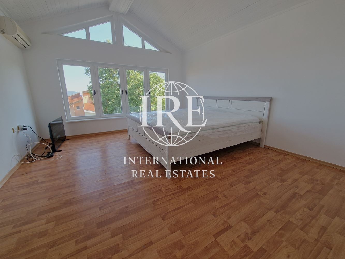 ������� ���� | Imot.bg � ����������� 12