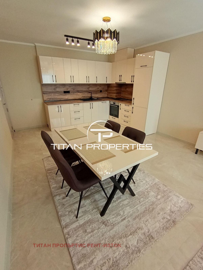 Na prodej  1 ložnice Burgas , Bratja Miladinovi , 81 m2 | 97822214