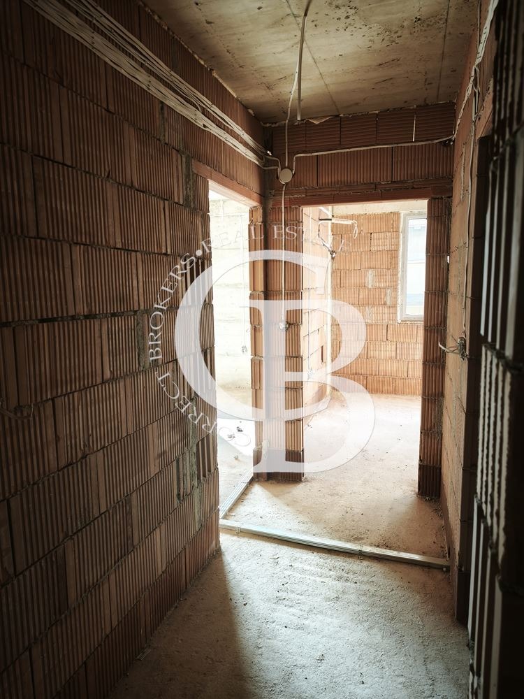 Продава 2-СТАЕН, гр. Варна, Бизнес хотел, снимка 3 - Апартаменти - 52686853