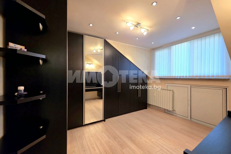 Продава 3-СТАЕН, гр. София, Център, снимка 8 - Апартаменти - 53245899