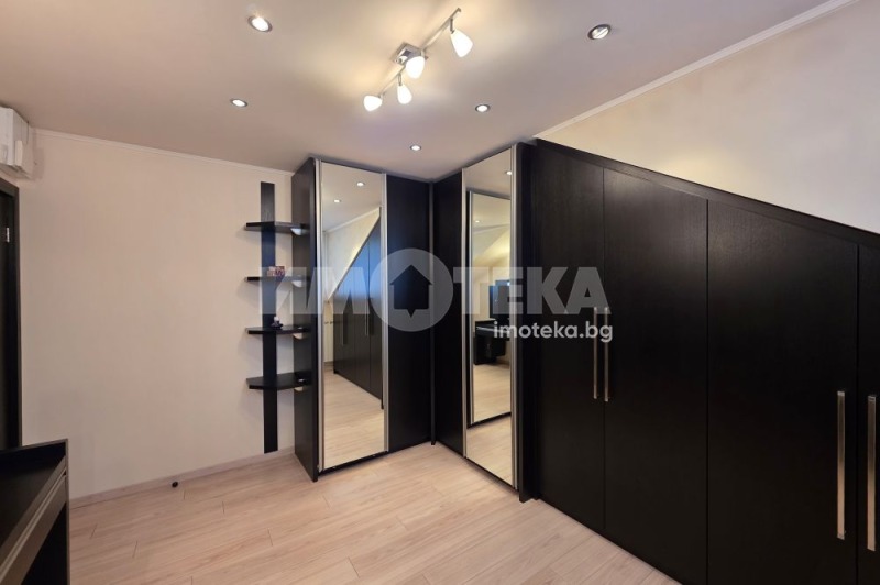 Продава 3-СТАЕН, гр. София, Център, снимка 11 - Апартаменти - 53245899