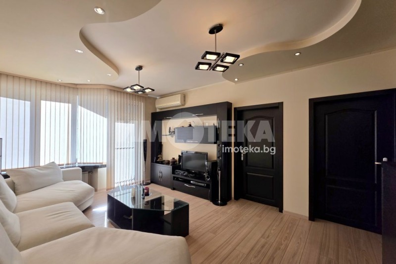 Продава 3-СТАЕН, гр. София, Център, снимка 5 - Апартаменти - 53245899