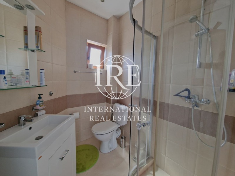 Продава КЪЩА, гр. Балчик, област Добрич, снимка 12 - Къщи - 53187495