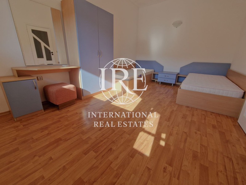 Продава КЪЩА, с. Рогачево, област Добрич, снимка 15 - Къщи - 53199968