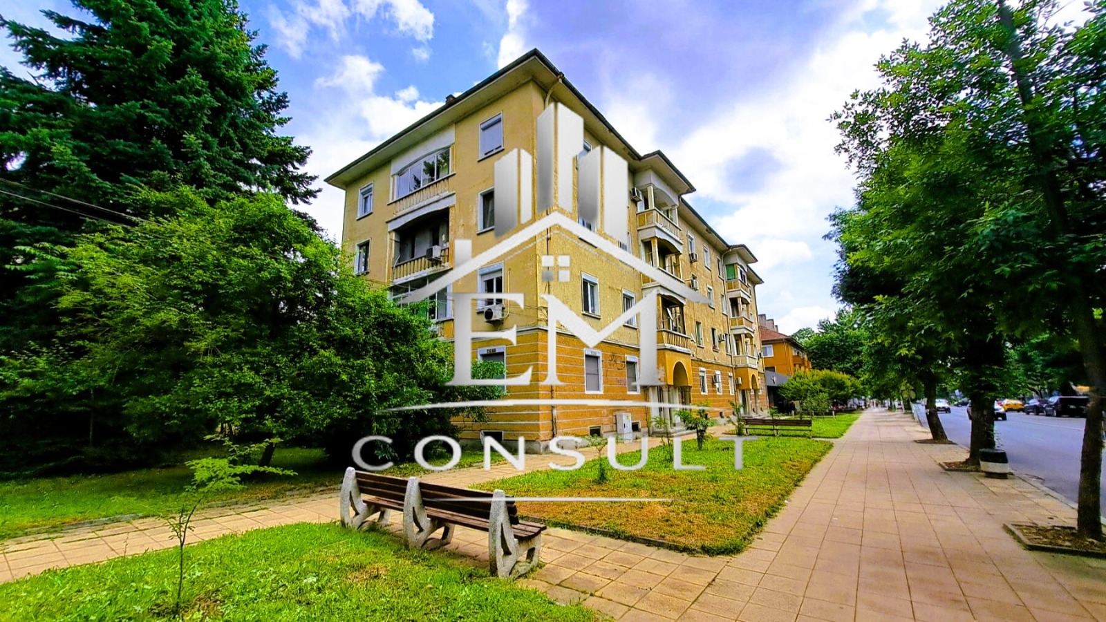 Продава 2-СТАЕН, гр. Кърджали, Център
