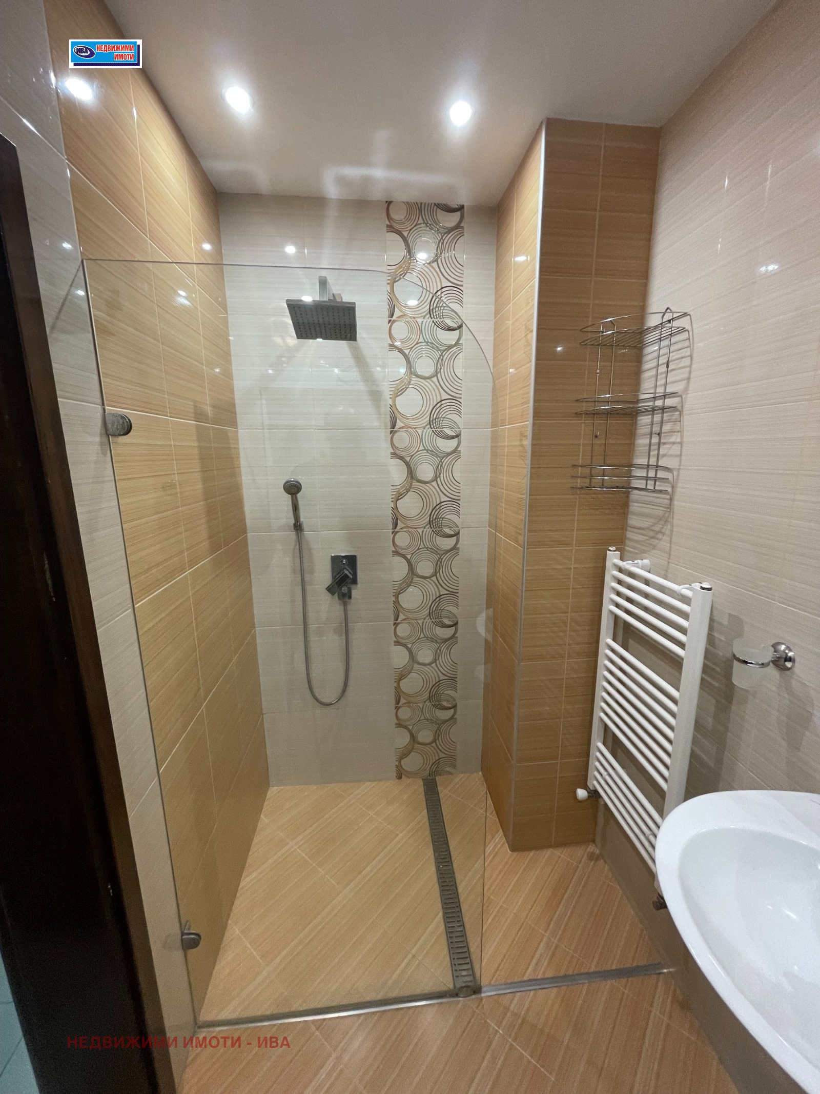 Продава 3-СТАЕН, гр. Горна Оряховица, област Велико Търново, снимка 14 - Апартаменти - 55632664