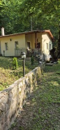 Продава КЪЩА, област София, с. Батулия • 150000 € • 38142018 — Holmes.bg