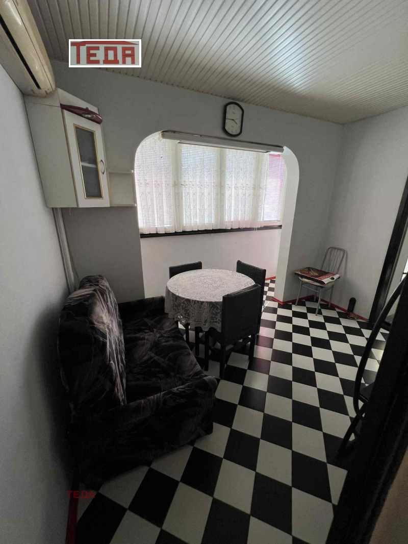 Продава 2-СТАЕН, гр. Враца, Дъбника, снимка 7 - Апартаменти - 52548276