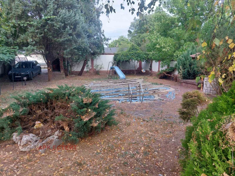 Продава  Къща град София , гр. Нови Искър , 248 кв.м | 77276817 - изображение [3]