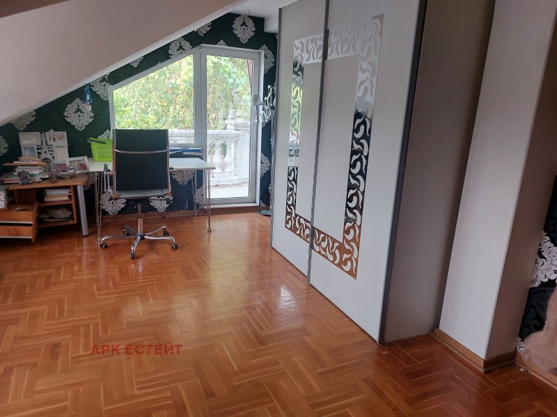 Продава  Къща град София , гр. Нови Искър , 248 кв.м | 77276817 - изображение [11]