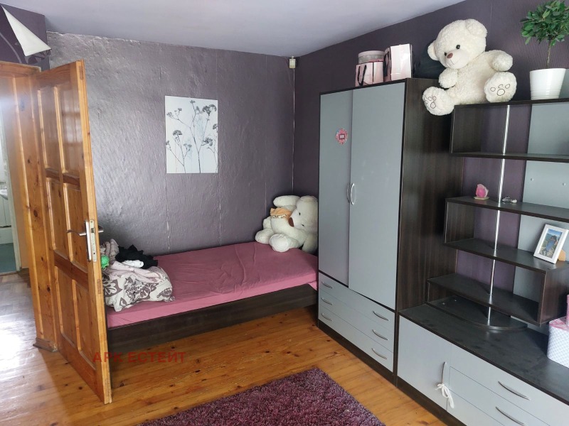 Продава  Къща град София , гр. Нови Искър , 248 кв.м | 77276817 - изображение [8]