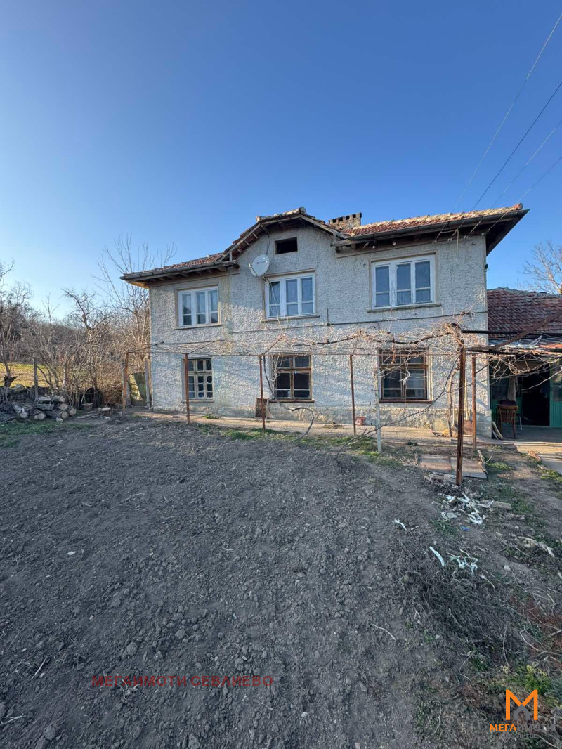 Продава КЪЩА, с. Агатово, област Габрово, снимка 3 - Къщи - 54081367