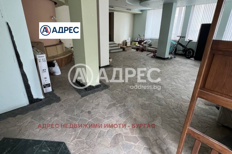 Продава  Магазин град Бургас , Възраждане , 213 кв.м | 95909060 - изображение [2]