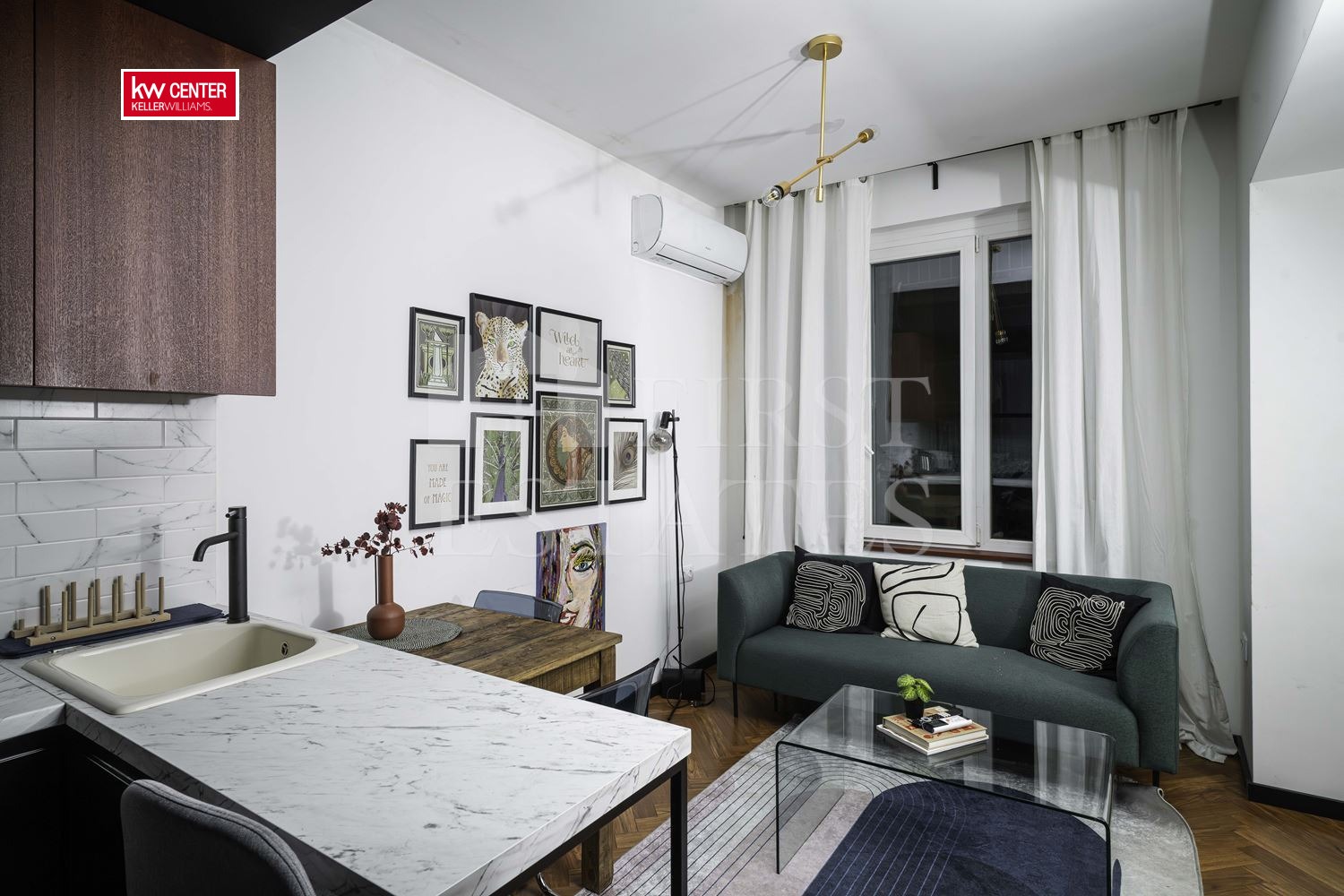 Продава 2-СТАЕН, гр. София, Център, снимка 3 - Апартаменти - 54287162