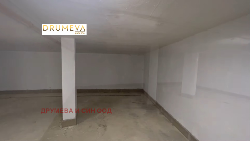Продава ПАРКОМЯСТО в град София, Манастирски ливади - 32 кв.м / 22 999 € » 44 982.13 лв., ДРУМЕВА И СИН ООД