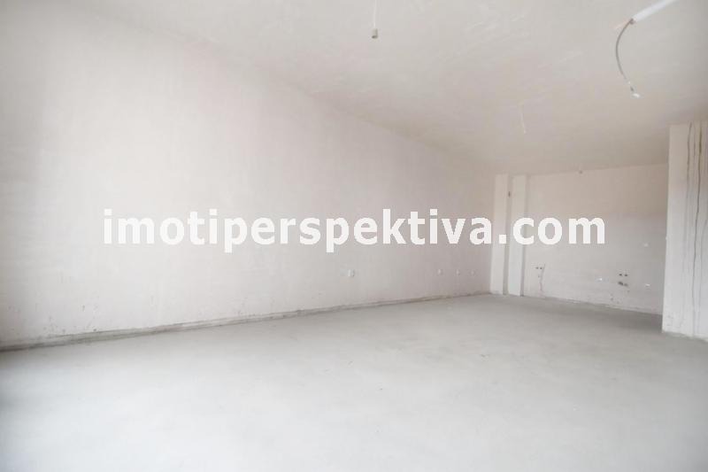 Продава 2-СТАЕН, гр. Пловдив, Кючук Париж, снимка 2 - Апартаменти - 53176450