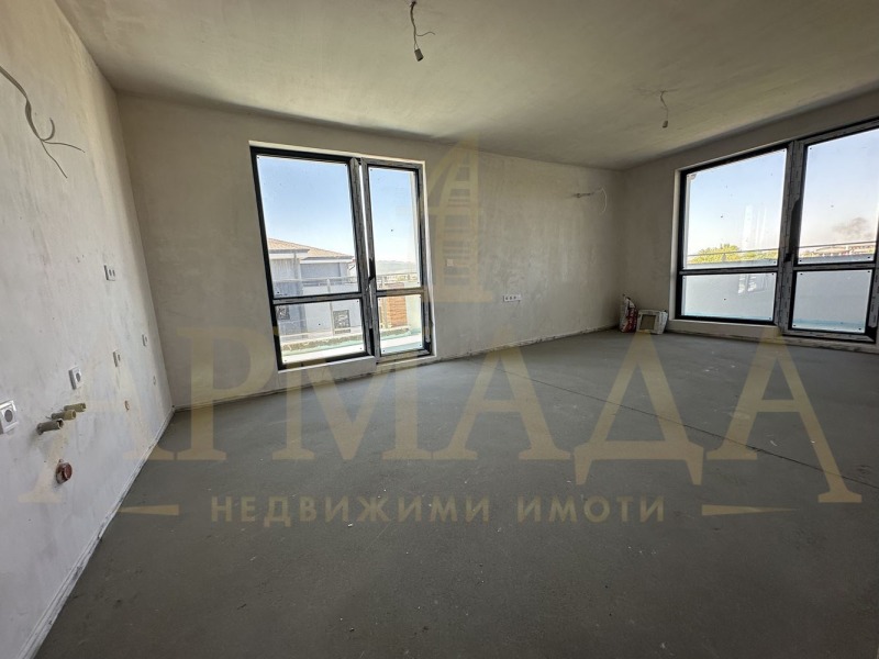 À vendre  2 chambres Plovdiv , Ostromila , 117 m² | 21923198