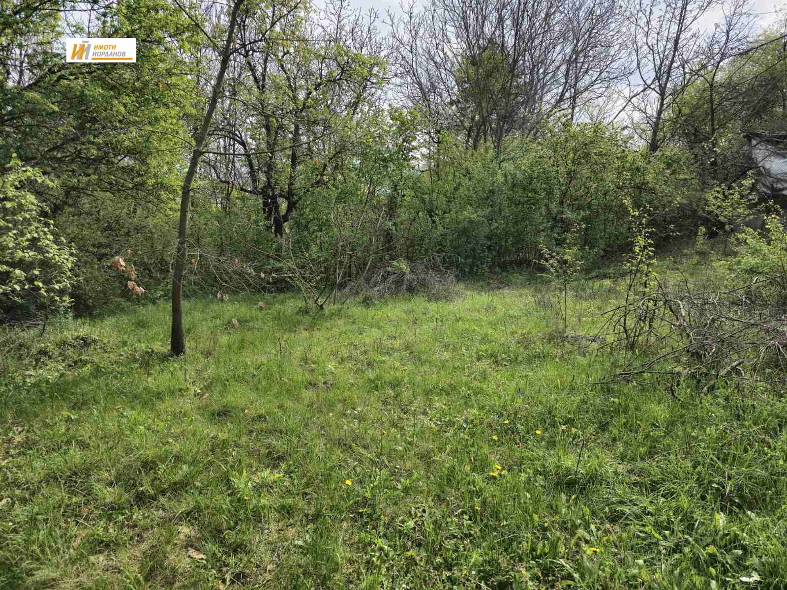 Продава ПАРЦЕЛ, гр. Велико Търново, Бузлуджа, снимка 2 - Парцели - 53674741