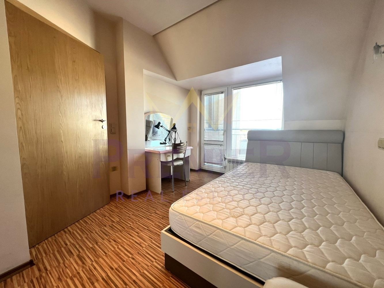 ������� 4-����� | Imot.bg � ����������� 6