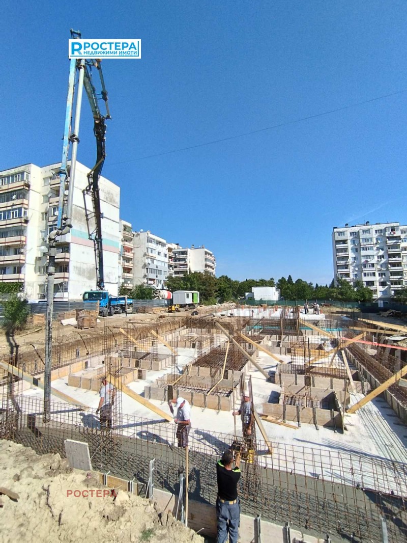 Na prodej  1 ložnice Targovište , Zapad 3 , 64 m2 | 94230128 - obraz [17]