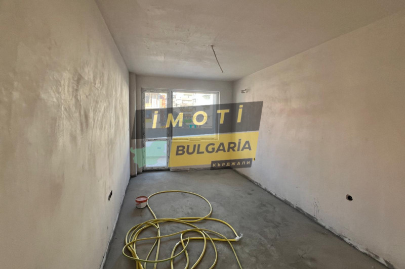 Продава 3-СТАЕН, гр. Кърджали, Възрожденци, снимка 5 - Апартаменти - 53330499